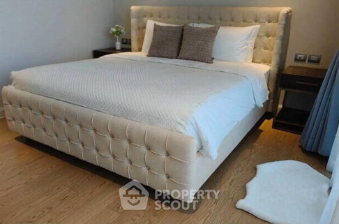 คอนโด 2 ห้องนอน Magnolias Waterfront Residences ใกล้ BTS สะพานตากสิน (ID 3157722)