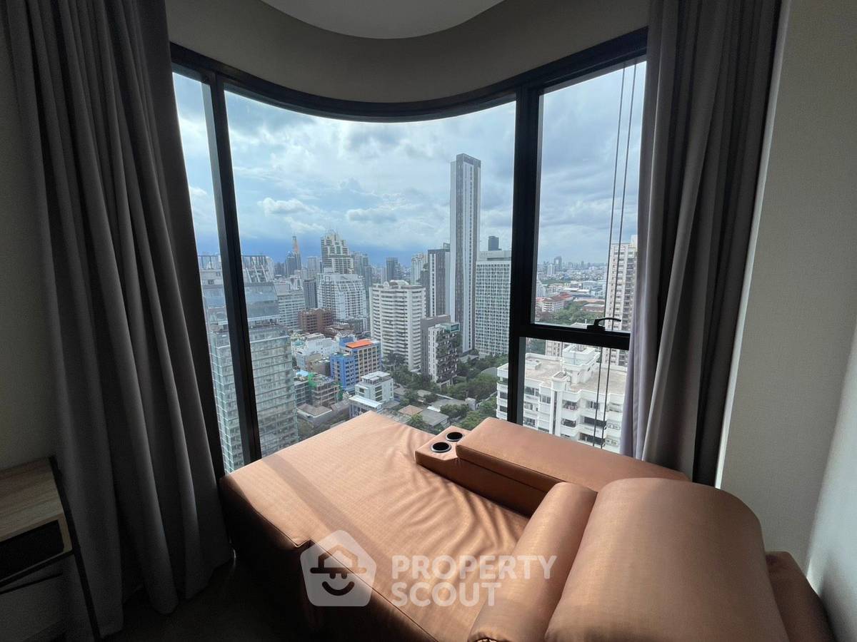 รูป คอนโด 2 ห้องนอน 47 ตร.ม. ชั้น 27 ที่ Ashton Asoke ใกล้ MRT สุขุมวิท 70 ม. (ID 390101) - รูปที่ 39/44