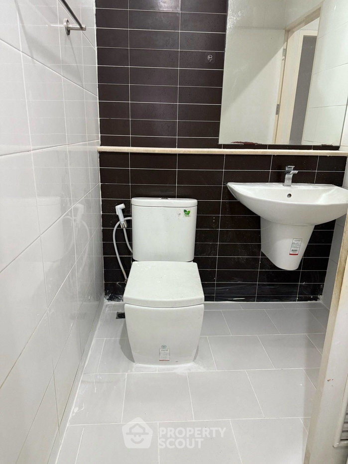 รูป ทาวน์เฮ้าส์ 3 ห้องนอน ใน Sixnature Watcharapol ท่าแร้ง บางเขน (ID 3160869) - รูปที่ 9/11