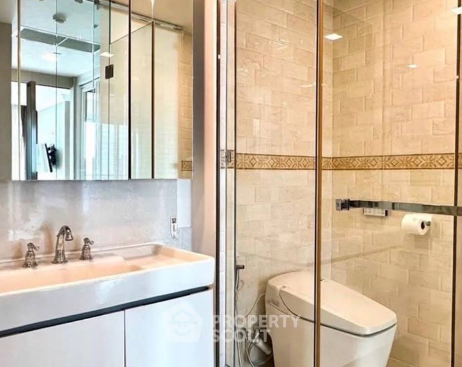 picture 41st-Floor 3-BR The River Condominium Near BTS Saphan Taksin (ID 3159713) - 11/12
