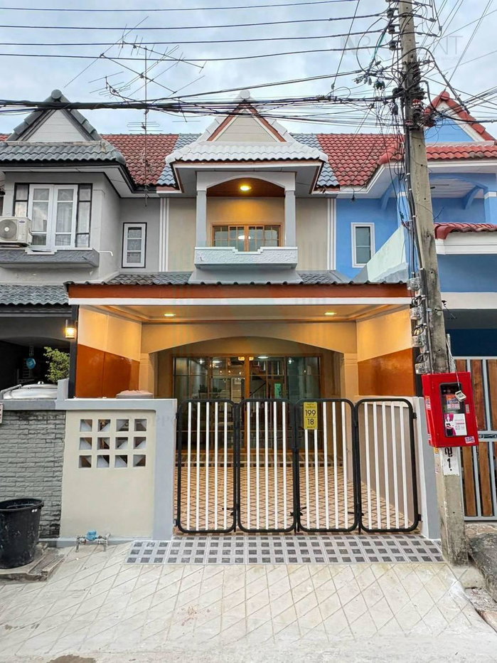 รูป 📌 ขายทาวน์เฮาส์ โครงการ หมู่บ้านช.รุ่งเรือง6 2 ชั้น 2 ห้องนอน 2 ห้องน้ำ - รูปที่ 1/8