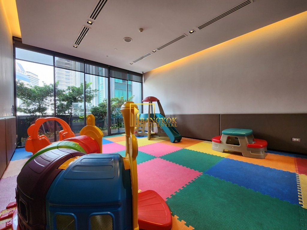 picture Hyde Sukhumvit 13 | Modern 3 Bedroom Condo With Large Terrace - BR15231CD - 16/23