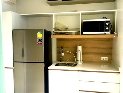 คอนโดให้เช่า : เช่าคอนโด Triple Y Residence Samyan 1 ห้องนอน ขนาด 35 ตร.ม. ชั้น 36  ใกล้ MRT สามย่าน 300 ม. 