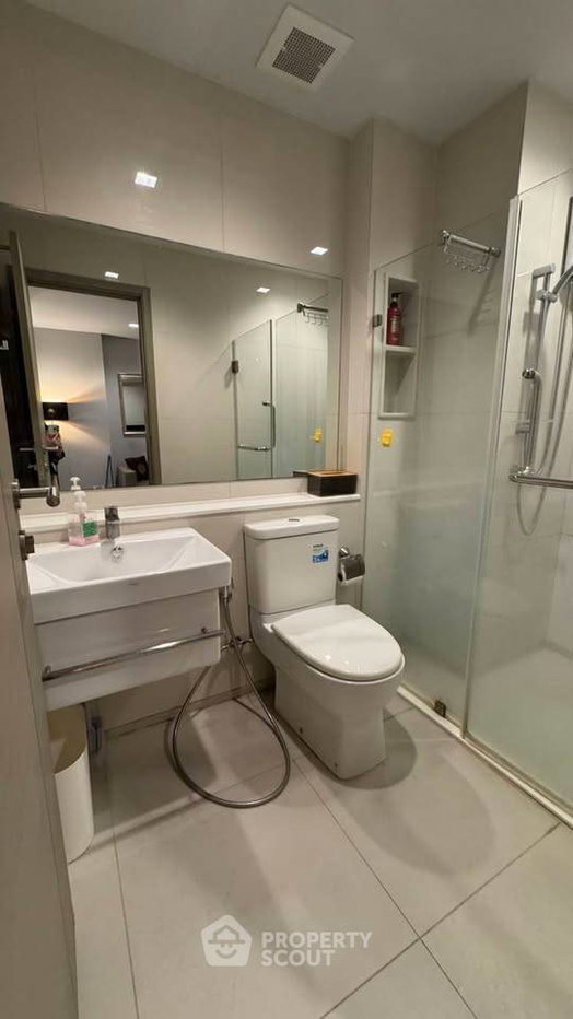 picture 37th-Floor 1-BR At Life Asoke - Rama 9 By MRT Phra Ram 9 (ID 3160751) - 8/8
