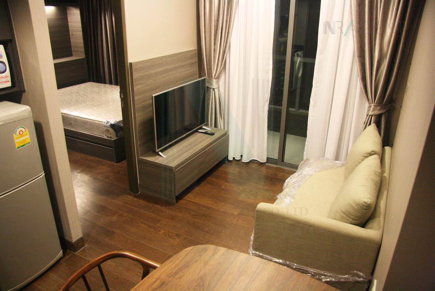 รูป 📌 ให้เช่าคอนโด เดอะ ลุมพินี 24 อาคาร 1 ชั้น 30 1 ห้องนอน ขนาด 29.00 ตรม ใกล้ รพ.เทพธารินทร์ - รูปที่ 5/8