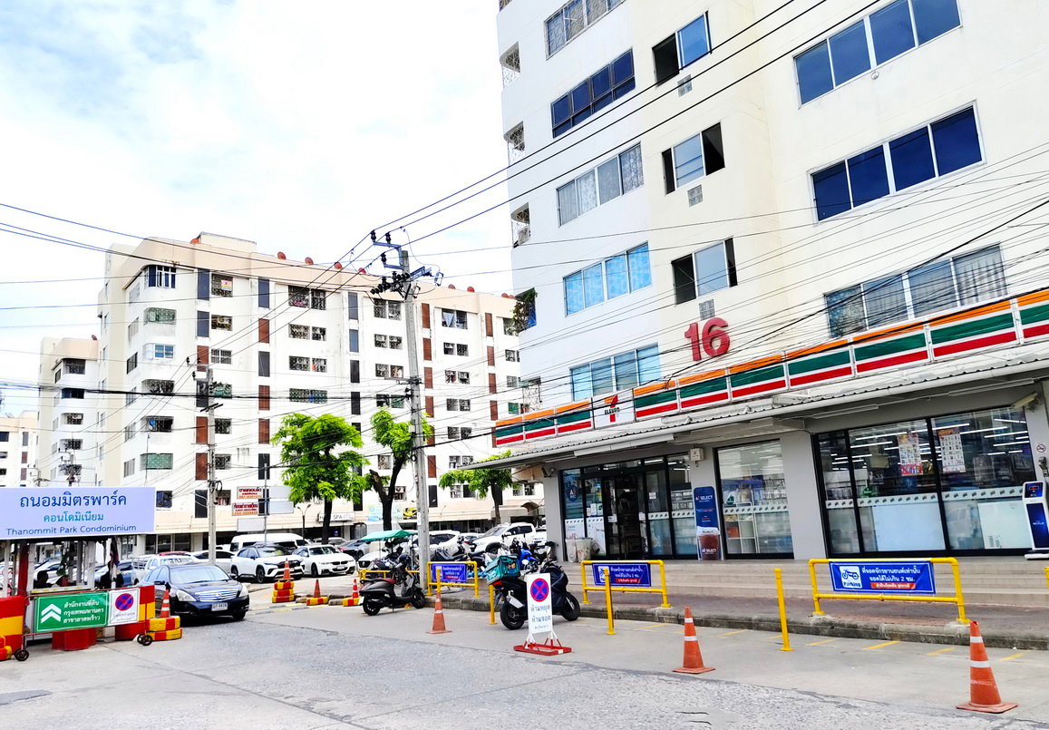 รูป ให้เช่าคอนโดถนอมมิตรพาร์ค ห่างสถานีวัชรพล(สีชมพู)800ม(For thai citizen only) - รูปที่ 2/3