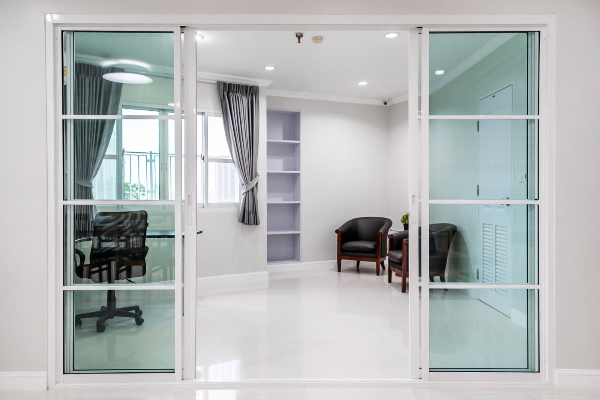 รูป RS7292 ให้เช่า Fifty Fifty Tower Condominium ห้องขนาดใหญ่ ใกล้ BTS ทองหล่อ เพียง 5 นาที  - รูปที่ 29/30