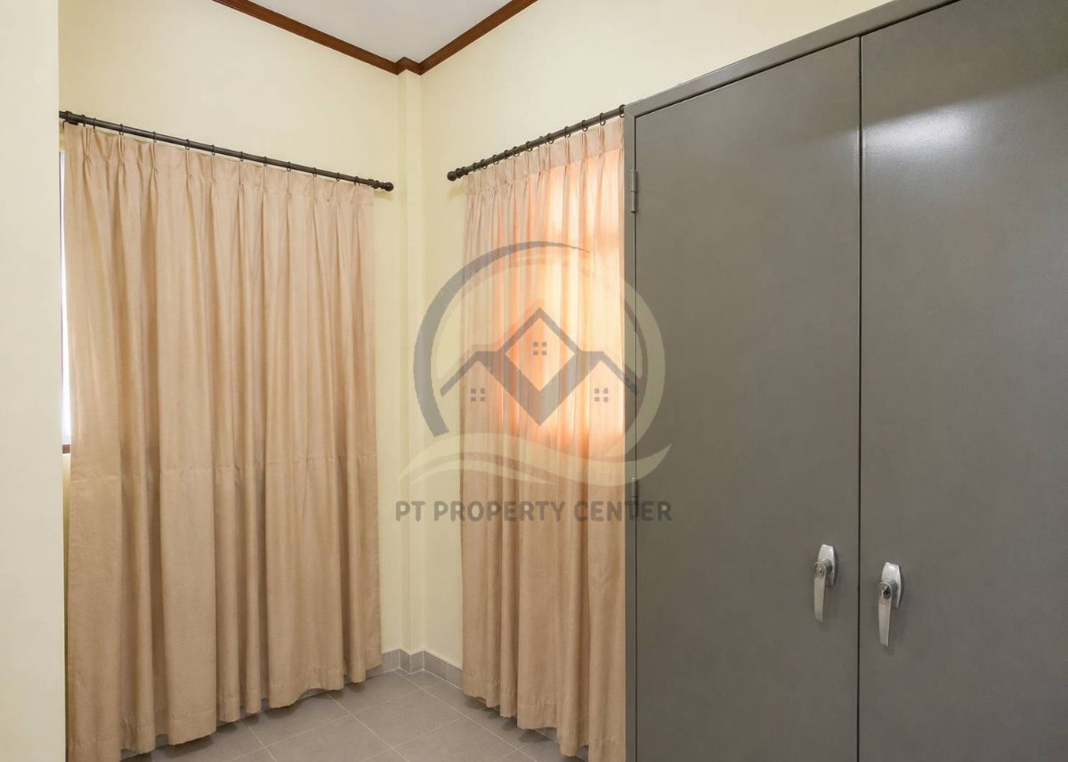 รูป บ้านเดี่ยว 2 ชั้น สร้างเอง ซอยคู้บอน 21 ถนนคู้บอน แขวงคันนายาว บ้านหลังใหญ่ขายตามสภาพ โครงสร้างดี ต่อเติมเต็ม พื้นที่ใช้สอยคุ้มค่า ราคาพิเศษ - รูปที่ 13/17