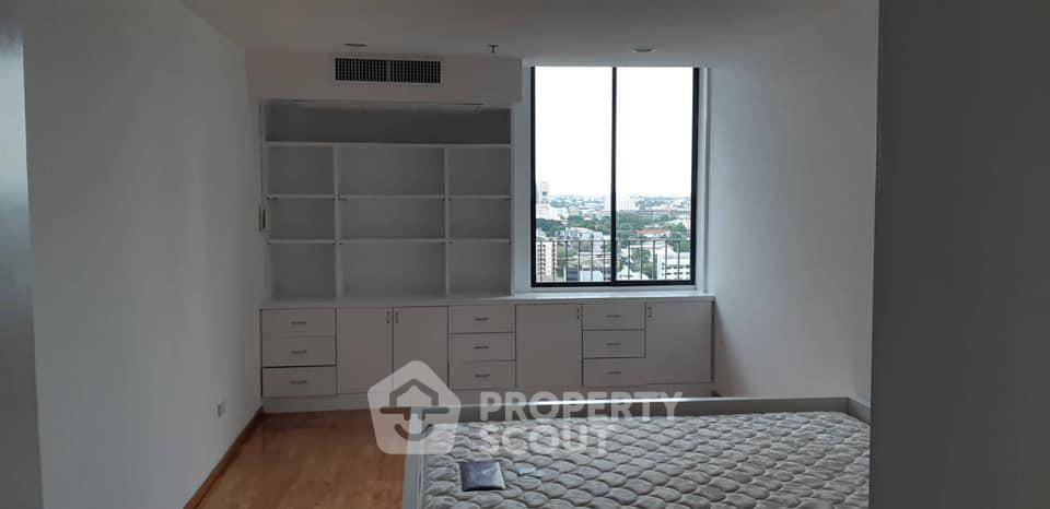 picture Spacious 2-BR 120 Sqm At Icon 3 Condominium, Thong Lo (ID 494490) - 7/12
