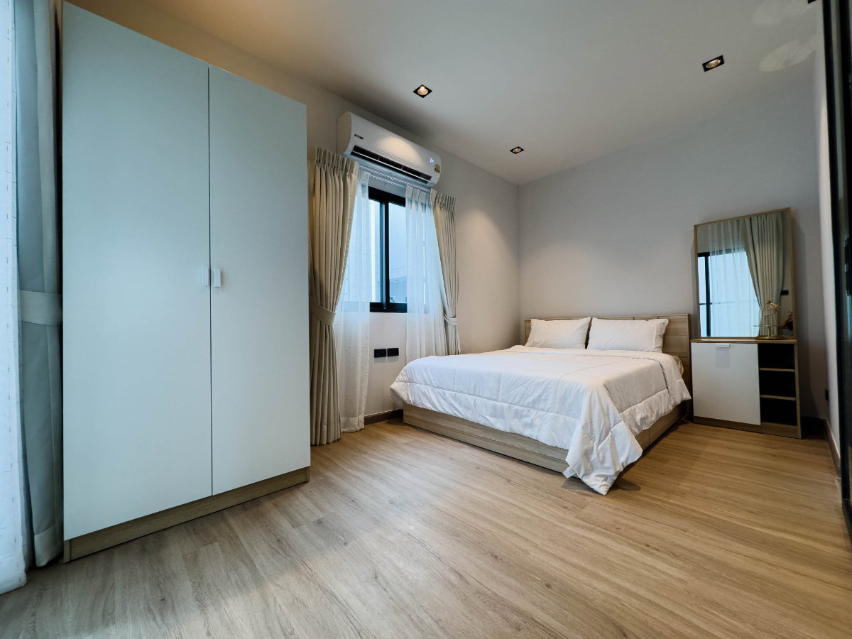 รูป 🏡 **ให้เช่าบ้านหรูใหม่แกะกล่อง! 89 Residence Ratchada – Rama 9** - รูปที่ 9/37