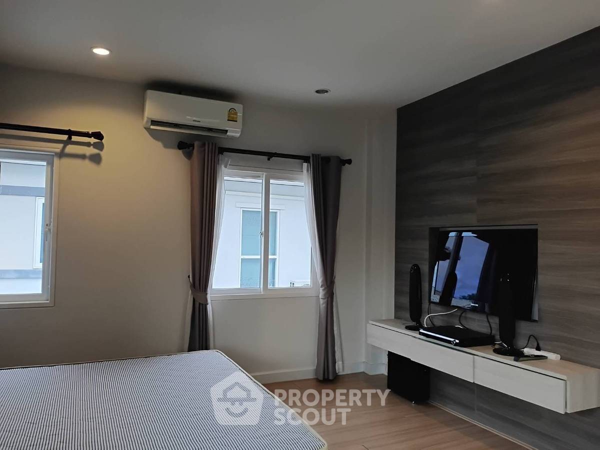 รูป บ้าน 3 ห้องนอน PATTALET พัทยา ให้เช่า เลี้ยงสัตว์ได้ (ID 3157665) - รูปที่ 9/17