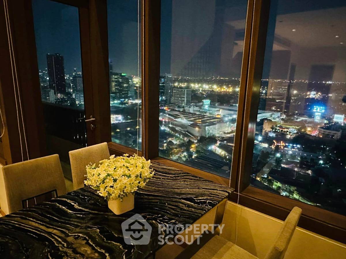 picture 25th-Floor 1-BR 83 Sqm At The Emporio Place BTS Phrom Phong (ID 3157767) - 10/13
