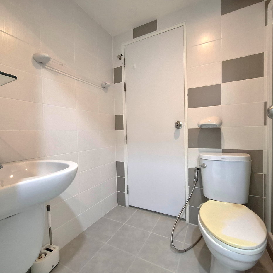 picture Zcape 3 Condominium Just 2 mins to Ceental Phuket - 12/12