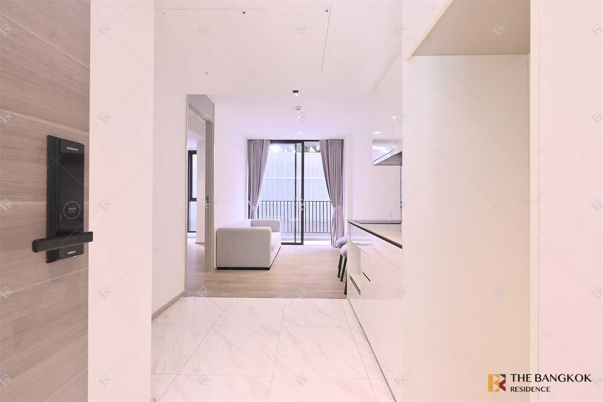 picture Fynn Asoke near BTS Asok Fits All Lifestyles - 9/10