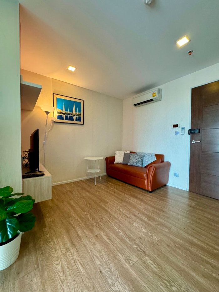 picture 🎈 #CT2307_258🎈💥Urgent💥 Guaranteed availability! Click quickly before it's gone‼️ For Rent 17k.🔥 Episode Phahonyothin - Saphan Mai Condo - 1/16
