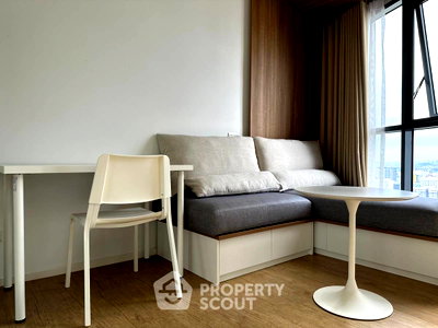 Condos for rent : 20th-Floor 1-BR At Triple Y Residence Samyan, 300m To MRT Sam Yan (ID 1540532)