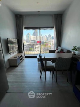 30 Sqm 1-BR At XT Ekkamai Near BTS Thong Lor (ID 3159160)