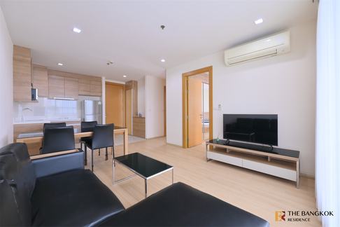 Location Near Employment, Surrounded by Lifestyles RHYTHM Ratchada-Huaikhwang near MRT Huai Khwang Station