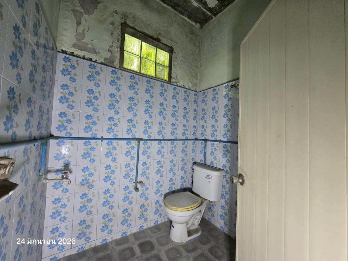 picture SHOP HOUSE 16.2 Sq.w. Thap Than Uthai Thani for 1.3M - 31/36