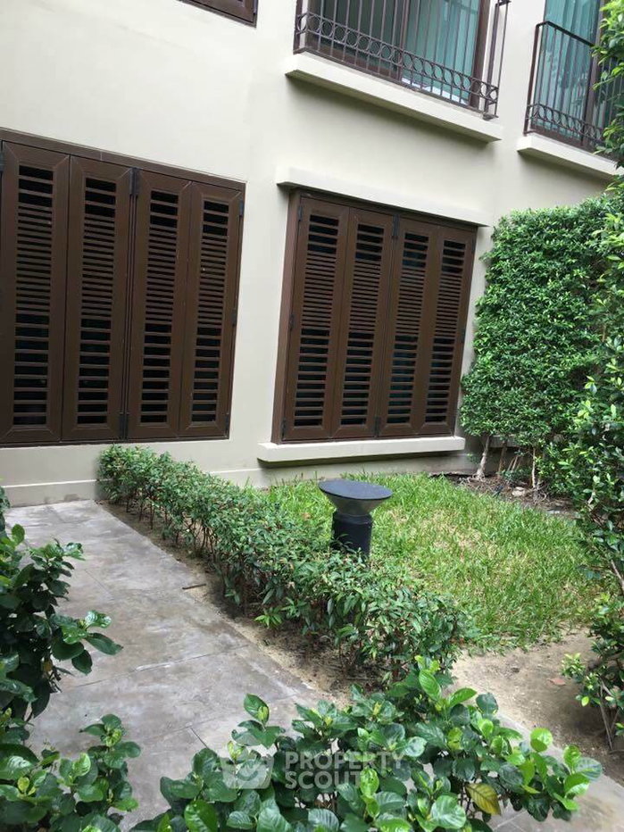 picture 1-BR Condolette Dwell Sukhumvit 26 Near BTS Phrom Phong (ID 511304) - 14/14