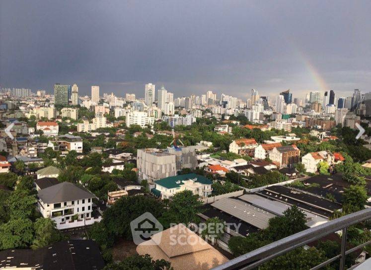 picture 22nd-Floor 2-BR At Supalai Place Sukhumvit 39 Near BTS Phrom Phong (ID 1528501) - 7/12