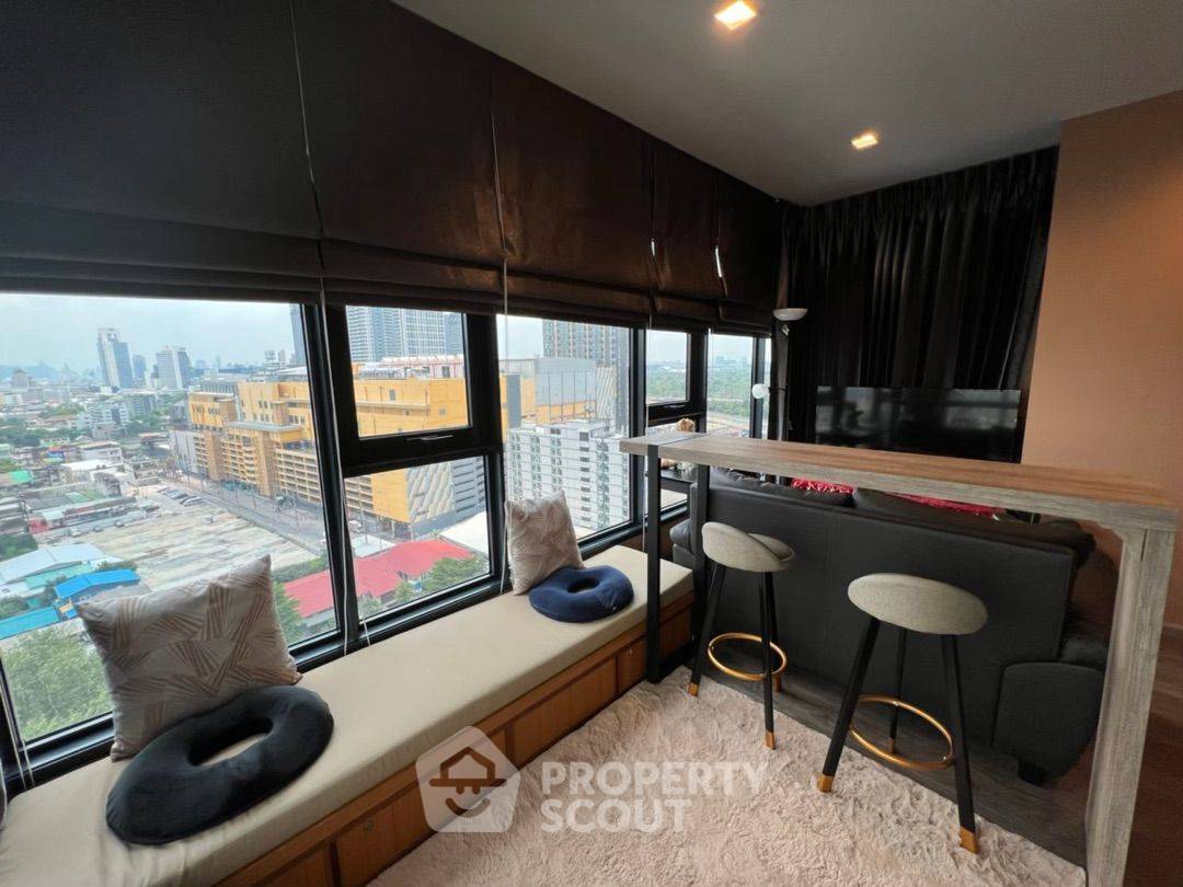 รูป ใกล้ BTS ห้าแยกลาดพร้าว เพียง 100 ม. | 1 ห้องนอน Life Ladprao Valley (ID 2083158) - รูปที่ 8/10