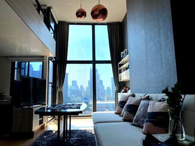 Condos for rent : For Rent Condo CHEWATHAI RESIDENCE ASOKE Building 1, Floor 14,Duplex, Room size 39.00 sqm