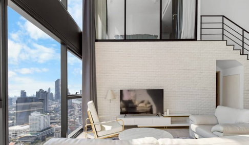 LTHC16023 - Duplex Condo for Rent Silom | The Lofts Silom | Near BTS Surasak | 95K/Month | คอนโดดูเพล็กซ์ให้เช่า เดอะ ลอฟท์ สีลม