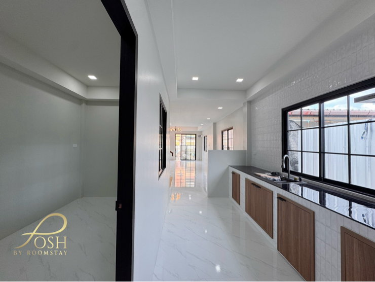 รูป ทาวน์โฮม2ชั้น สไตล์โมเดิร์นรีโนเวทใหม่บนทำเลเขารัง (3ห้องนอน) ใกล้เซ็นทรัล สามกอง และย่านเมืองเก่า รีโนเวทและต่อเติมใหม่ทั้งหลัง - รูปที่ 16/27