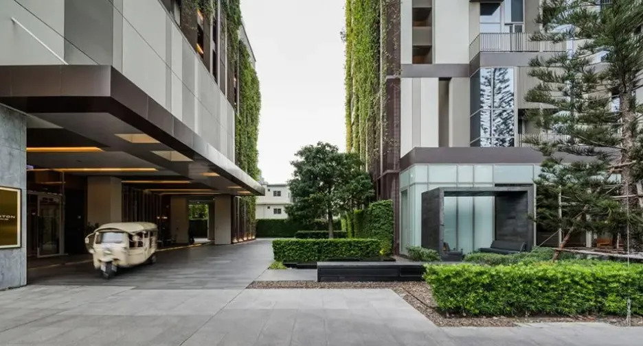 picture ðĨRare Item! Beautiful Condo, Below Market Price! Ashton Morph 38 - Book Now Before It's Gone! ðĨ - 1/1