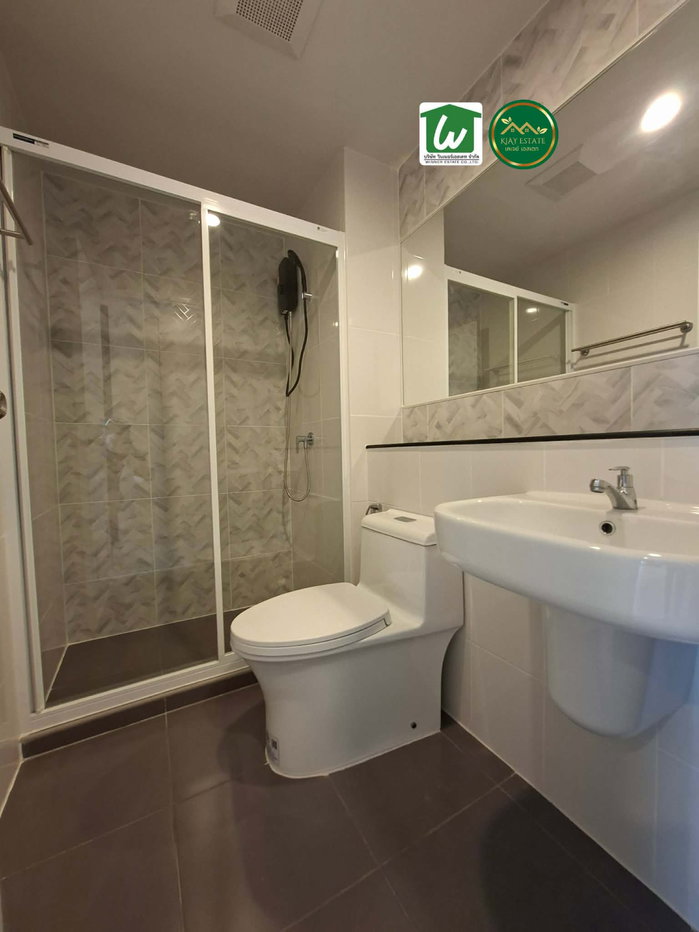picture For Rent Regent Home Bangna Studio Room High Floor Building A near BTS Bangna - 9/20