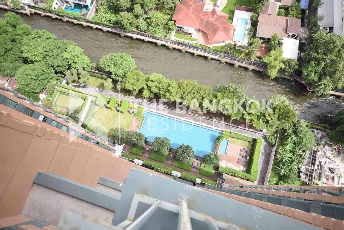 picture Villa Asoke near MRT Phetchaburi Station Unit Priced Below Market - 10/10