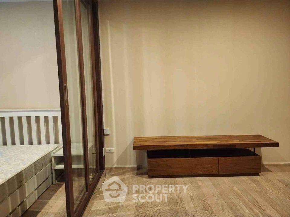 picture 1-BR Noble Solo High-Floor Condo in Thong Lo, Bangkok (ID 1891029) - 3/6