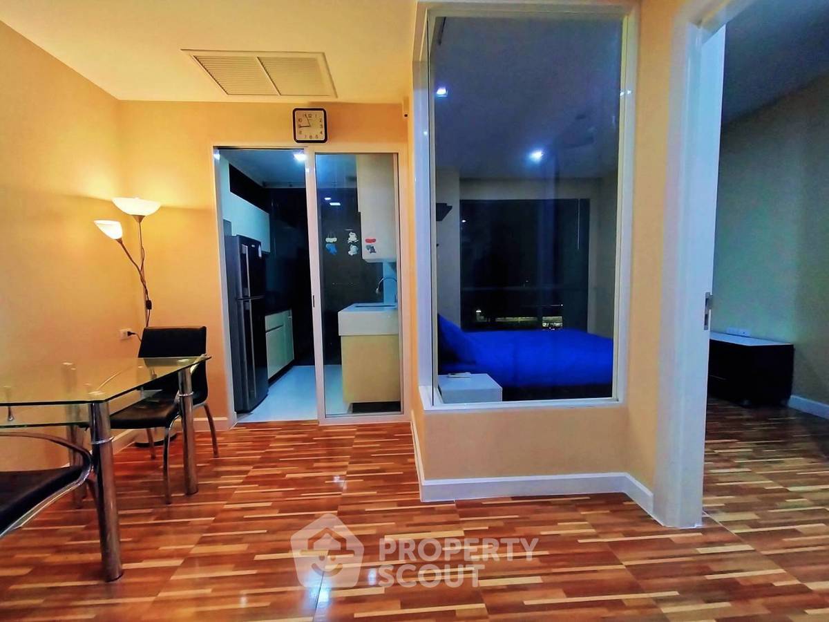 picture 100m To BTS Punnawithi | 1-BR The Room Sukhumvit 62 (ID 1440698) - 3/35