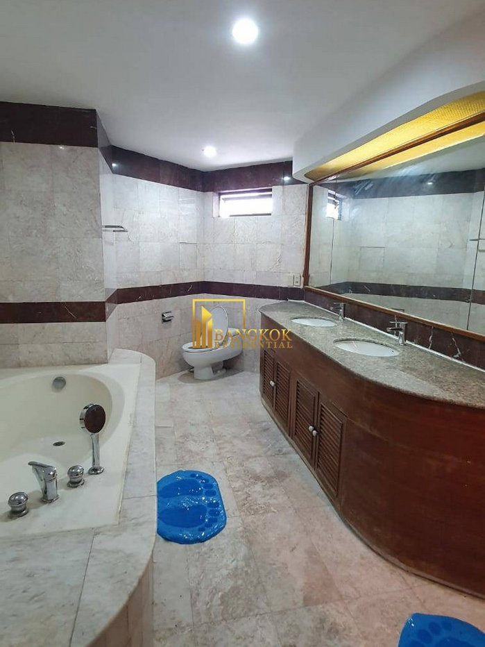 รูป President Park | Expansive 4 Bedroom Condo in Phrom Phong - BR10176CD - รูปที่ 7/19