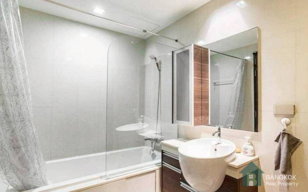picture Newly Renovated 1-Bedroom for Rent | Sky Walk Residence BTS Phra Khanong - 10/10