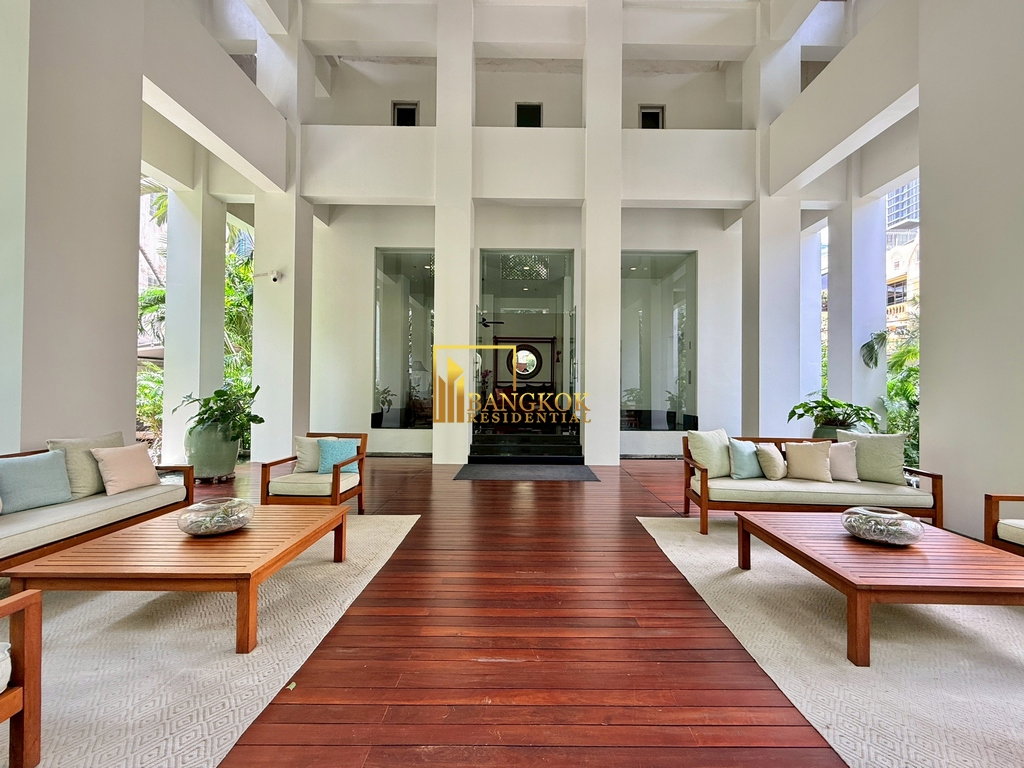 picture Impressive 4 Bedroom Luxury Apartment in Surasak Area - BR0527AP - 54/55