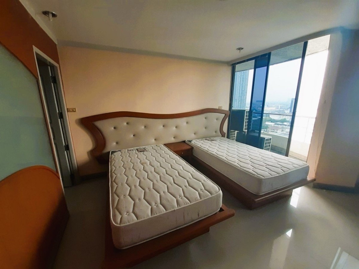 picture Supalai Place Sukhumvit 39 | ðNear BTS Phrom Phong #2025100612217 - 2/11