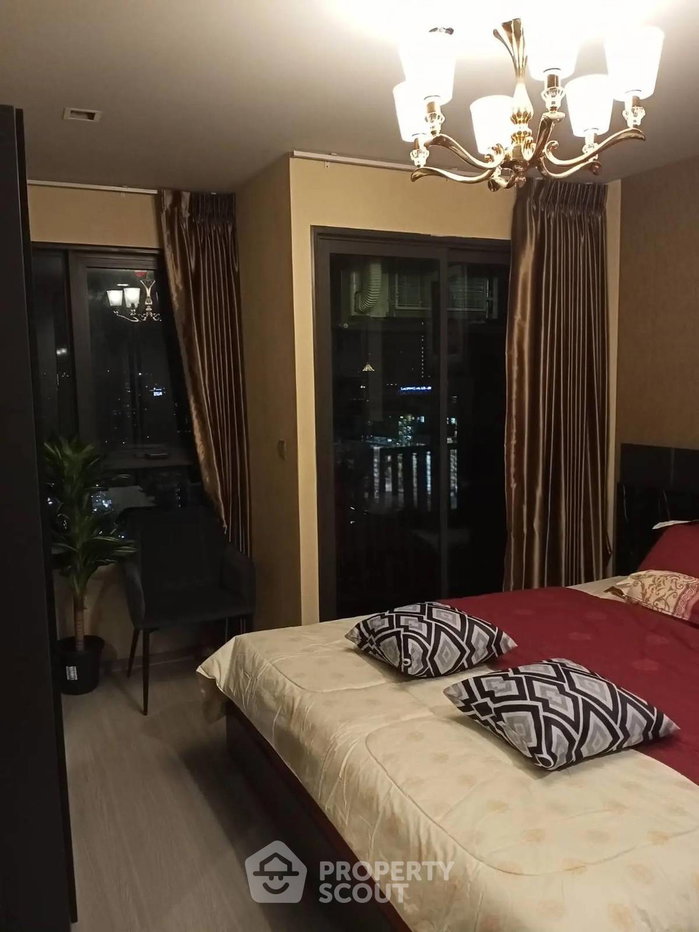 picture 20th-Floor 1-BR 100m To BTS Ha Yaek Lat Phrao, Life Ladprao (ID 3104786) - 4/12