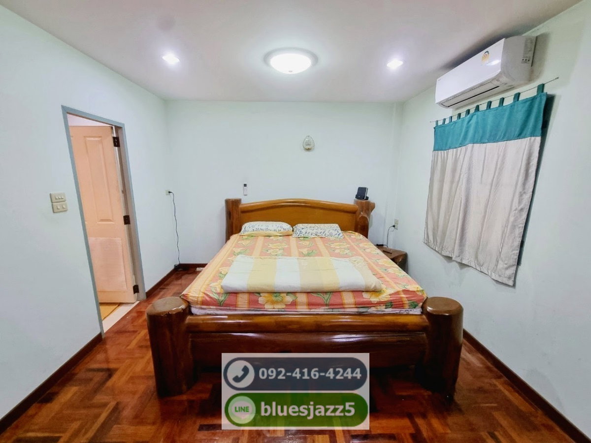 รูป ให้เช่า ทาวน์โฮม 3ชั้น 3ห้องนอน 3ห้องน้ำ 22.5ตร.วา มบ.คริสตัลทาวน์โฮม รัตนาธิเบศร์​ ใกล้ MRT ไทรม้า รัตนาธิเบศร์ เหมาะพักอาศัย ทำโฮมออฟฟิศ - รูปที่ 4/11