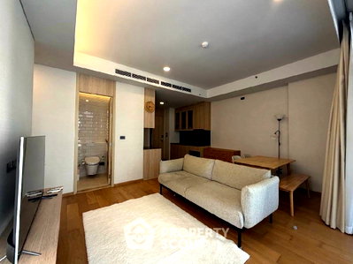 Condos for rent : 2-BR Condo Siamese Exclusive 42 Near BTS Ekkamai (ID 2989853)