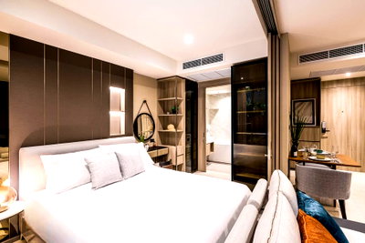 Condos for rent : 🏷 P-1739 | FYNN Sukhumvit 31 Luxury Low-Rise Pool View Near MRT Sukhumvit 27,000 THB | Line ID: @easycondoplus | 099-229-6397