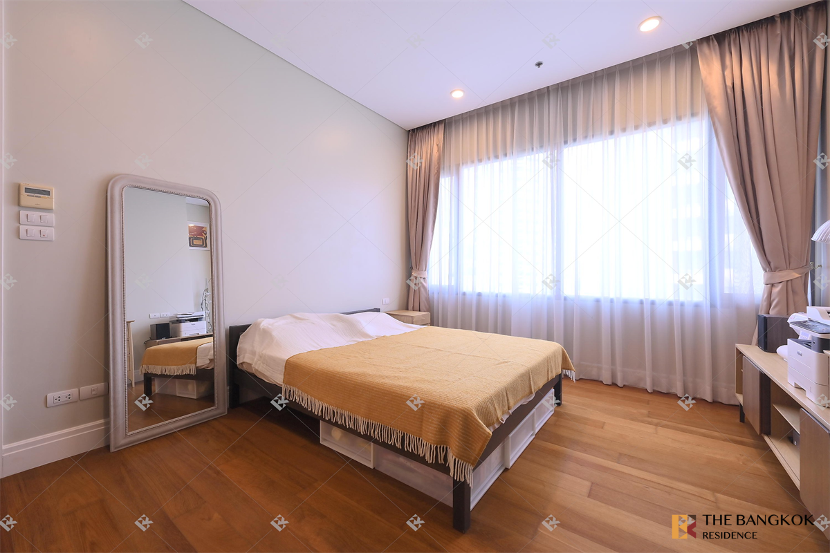 รูป ไบร์ท สุขุมวิท 24 รีบจองก่อนห้องหลุด!! - รูปที่ 1/10