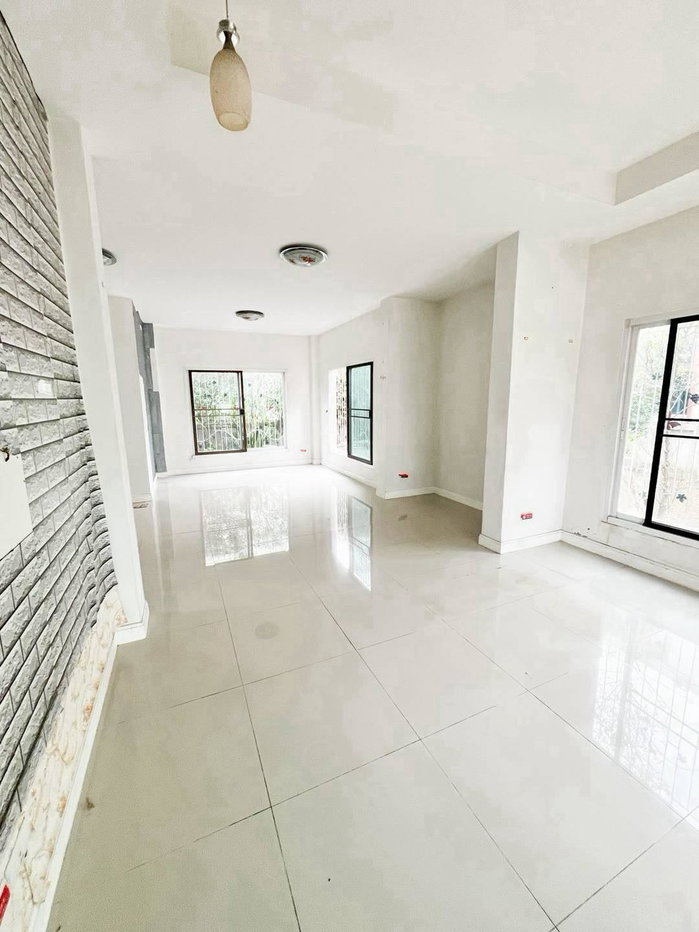 รูป 🏡✨ ขายบ้านเดี่ยว 2 ชั้น ใกล้มหาวิทยาลัยแม่โจ้ ราคาเพียง 2.39 ล้านบาท ✨🏡 CSS101934 - รูปที่ 2/13