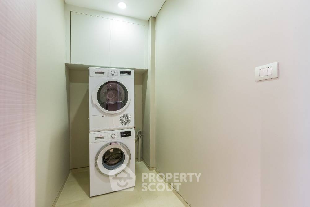 picture 2-BR 126 Sqm Condo At Baan Sindhorn, 400m to BTS Ratchadamri (ID 1864134) - 44/48