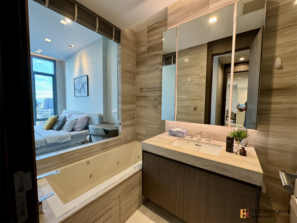 picture Ultimate Luxury Lifestyle with Convenience Q Sukhumvit near BTS Nana - 6/10