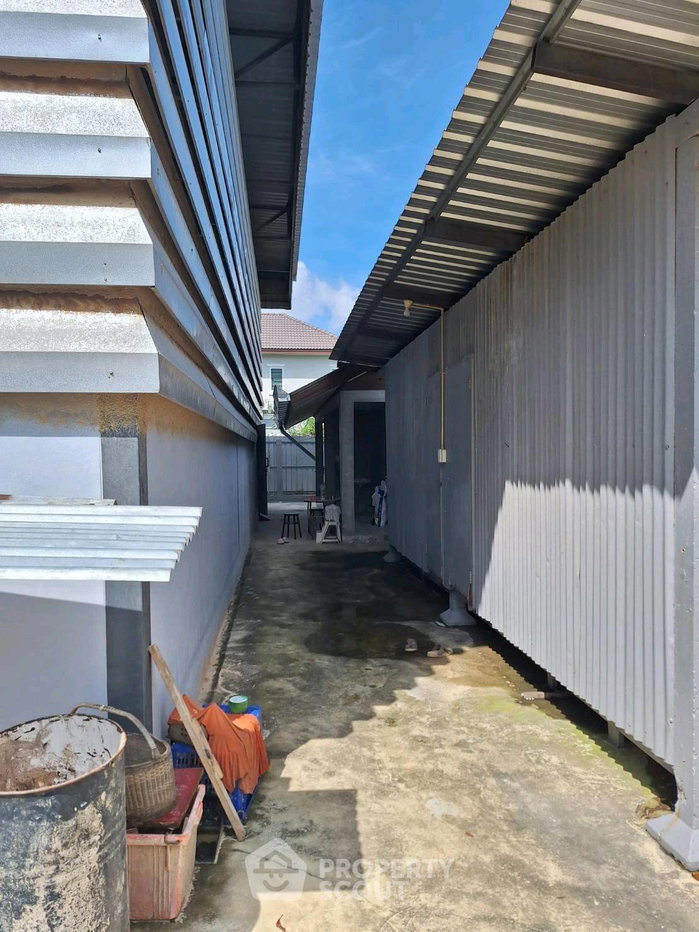 picture Land Plot 200m To BTS Nana, Khlong Toei, Bangkok (ID 3157576) - 3/5