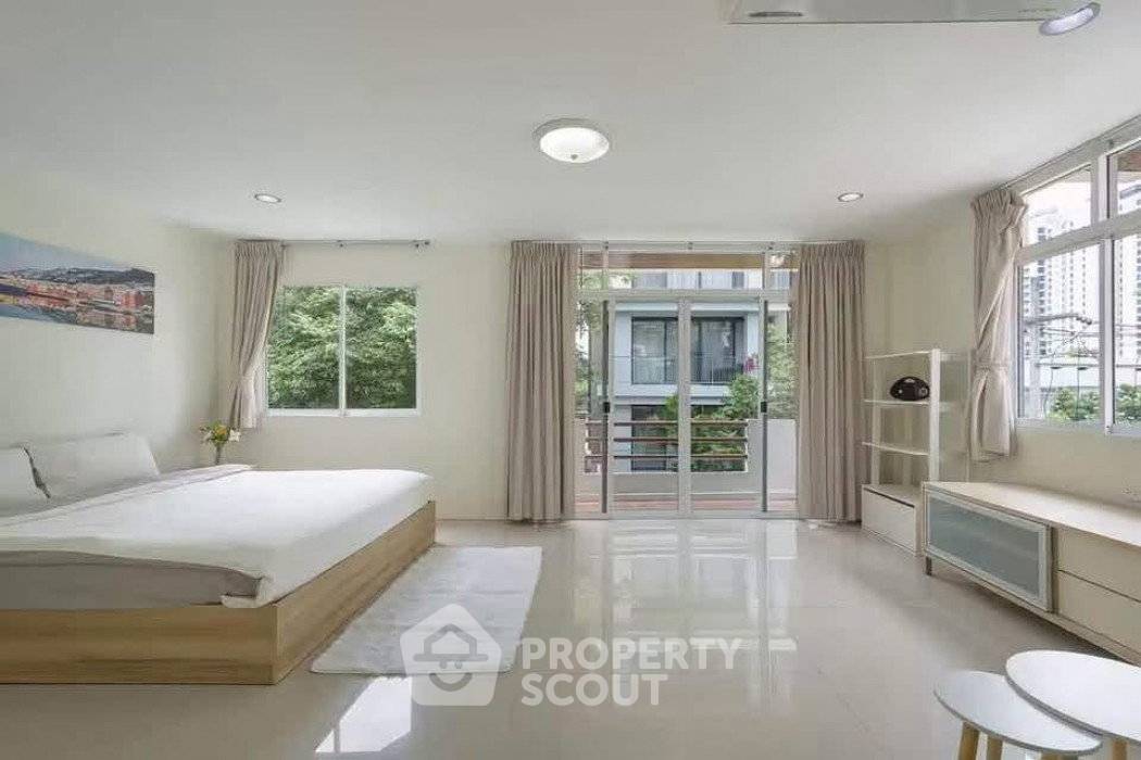 picture 400 Sqm 5-BR House In Phrom Phong Near MRT Sukhumvit (ID 3152558) - 7/11