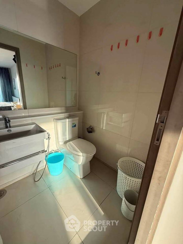 picture 39th-Floor 2-BR At Life Asoke - Rama 9, 300m To MRT Phra Ram 9 (ID 3160763) - 9/11