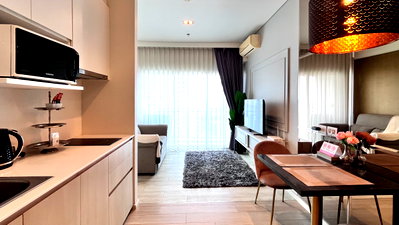 ขายคอนโด : 🛏️ 1 ห้องนอน - 🛁 1 ห้องน้ำ - 🏙️ Sea View - 🇹🇭 ชื่อไทย - 🏢 Veranda Residence Pattaya - รหัส: VRD12